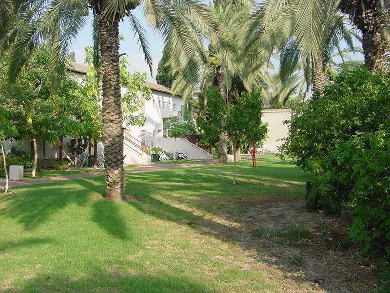 Shaar Hagolan Kibbutz Country Lodging Esterno foto